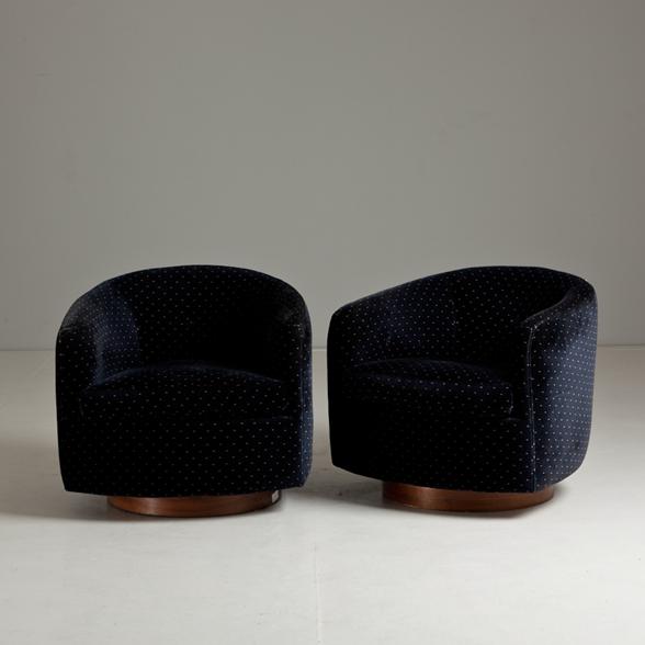 A Pair Milo Baughman For Thayer Coggin Swivel Chairs 1970s