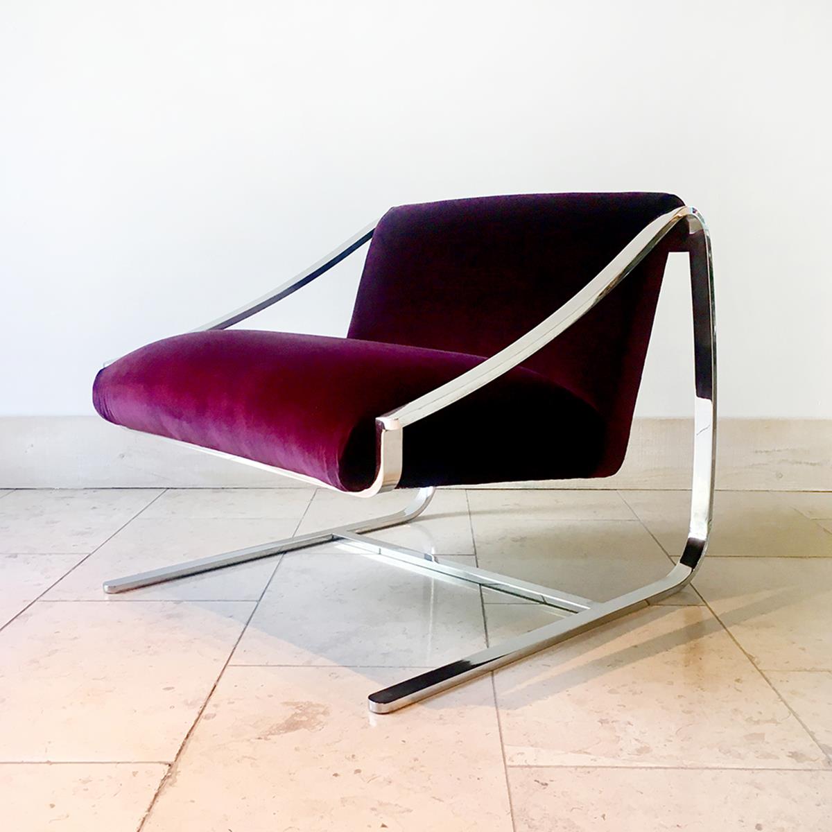 Talisman Single Original Plaza Velvet Upholstered Lounge